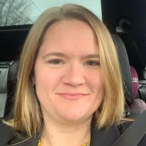 Meet your Posher, Cindy